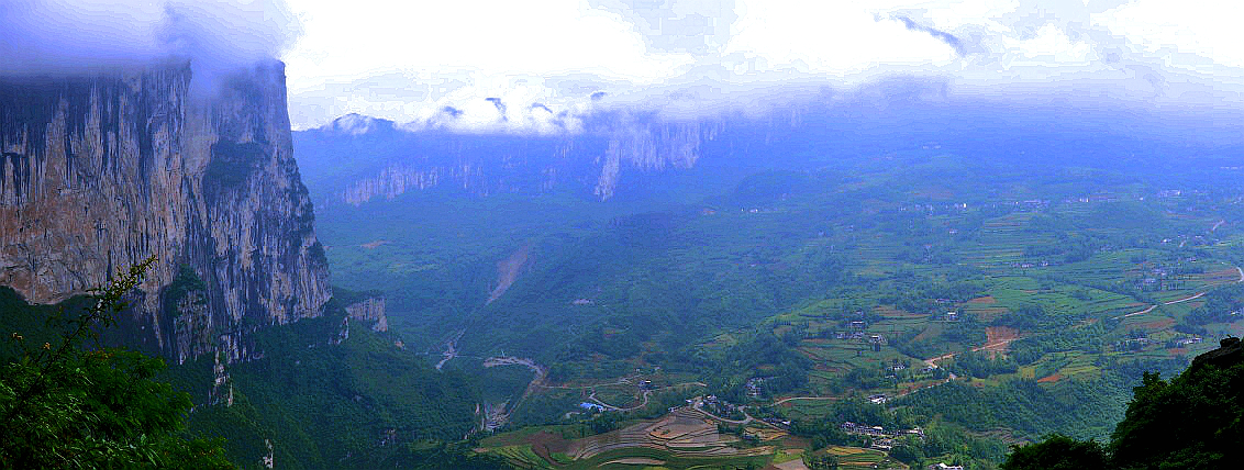 遠  山