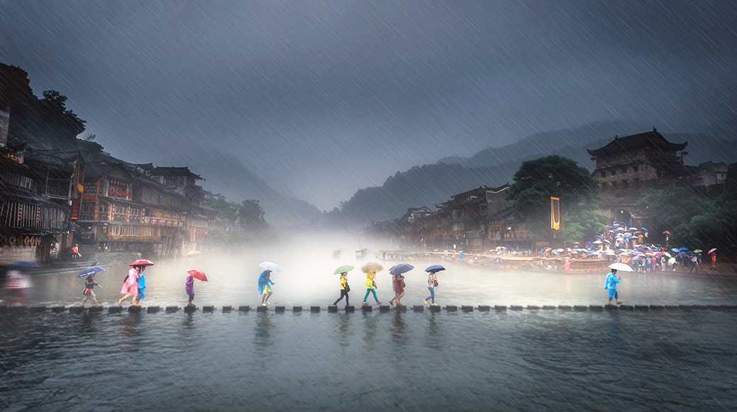 烟雨凤凰
