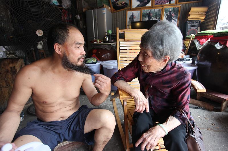 南门囗胡子酒 1