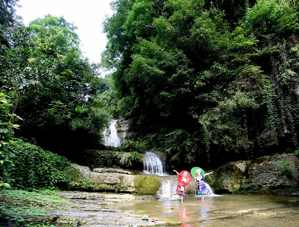 休闲关水坪