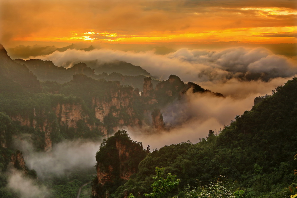 湖南张家界，泗南峪晚霞
