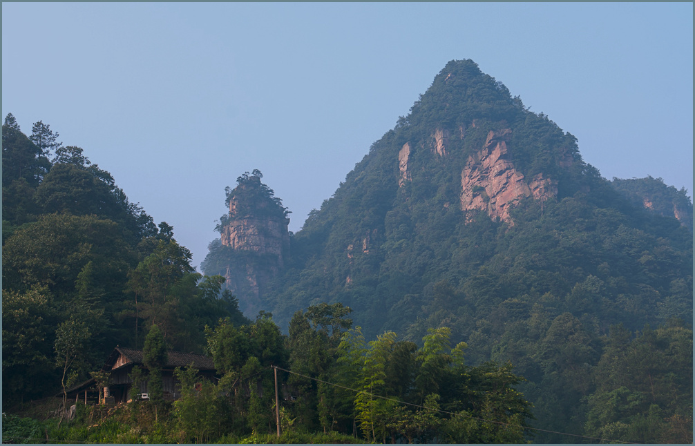 缸钵峪景观（金字塔）