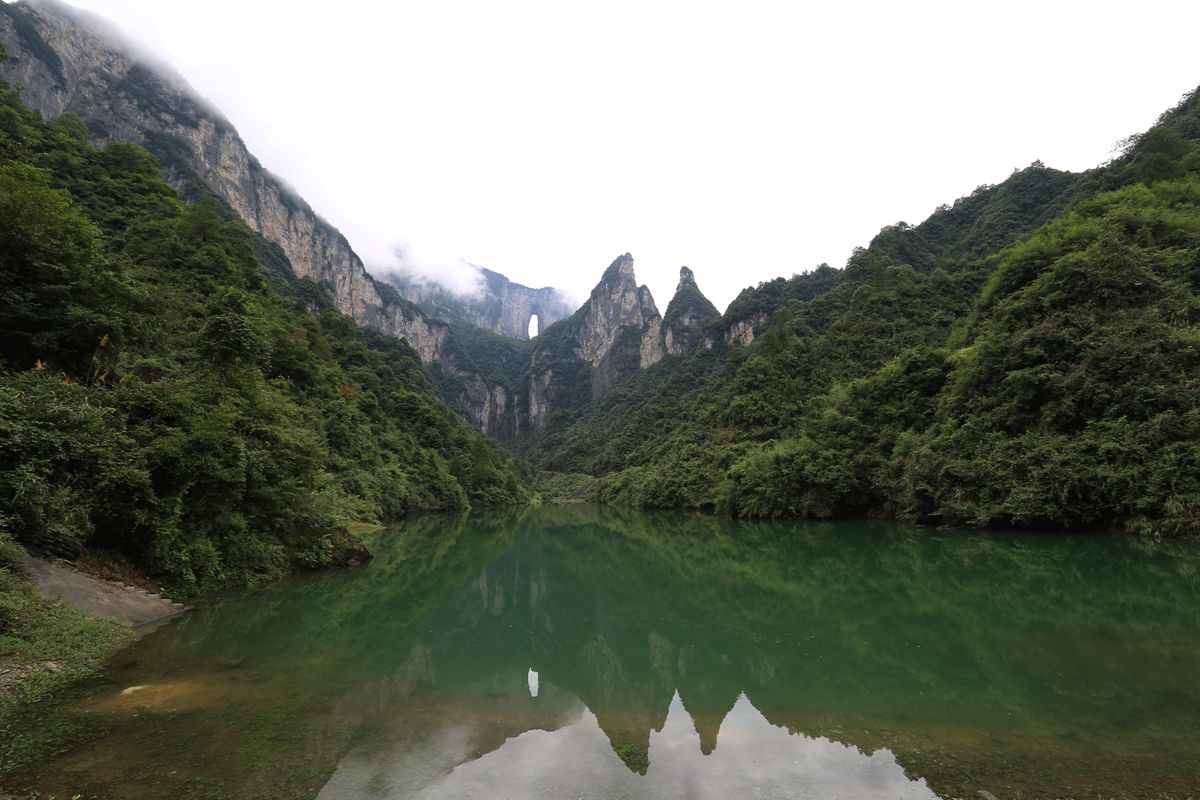 后观天门山