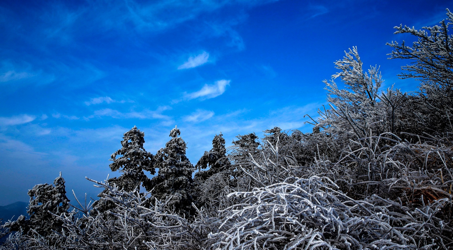 雪后蓝天