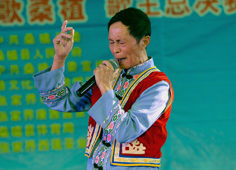 桑植民歌老手袁绍云