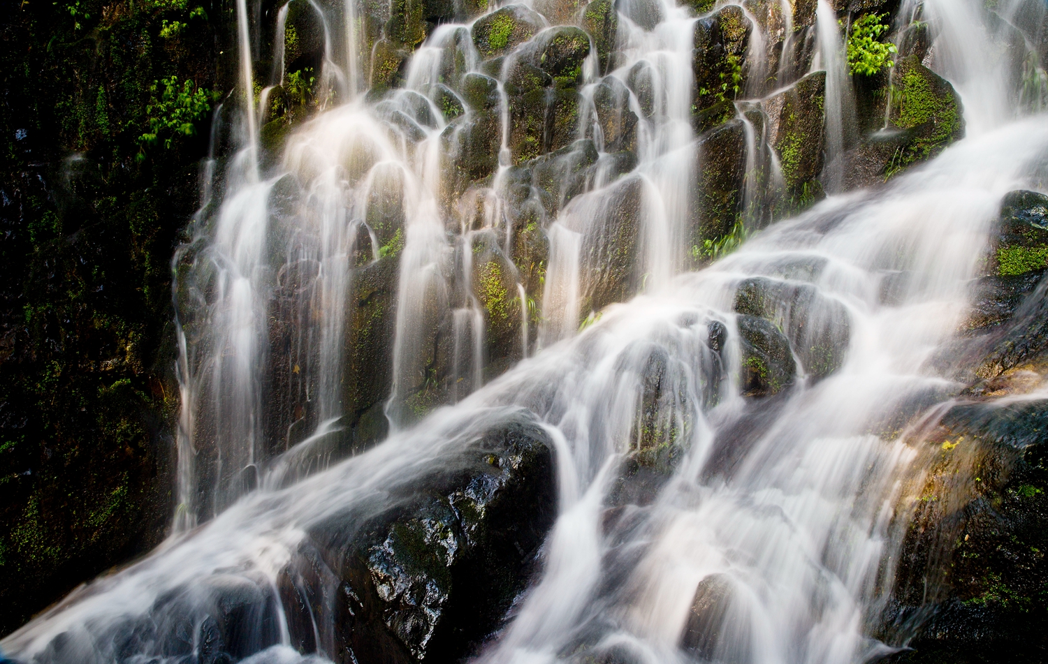 水练飞溅