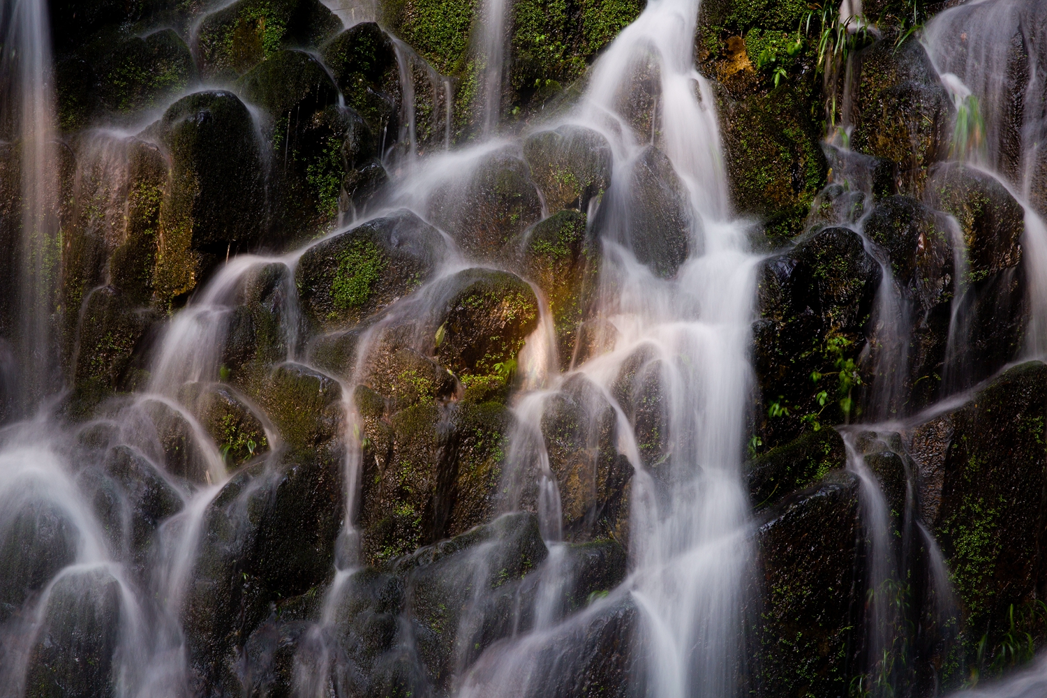 水练飞溅