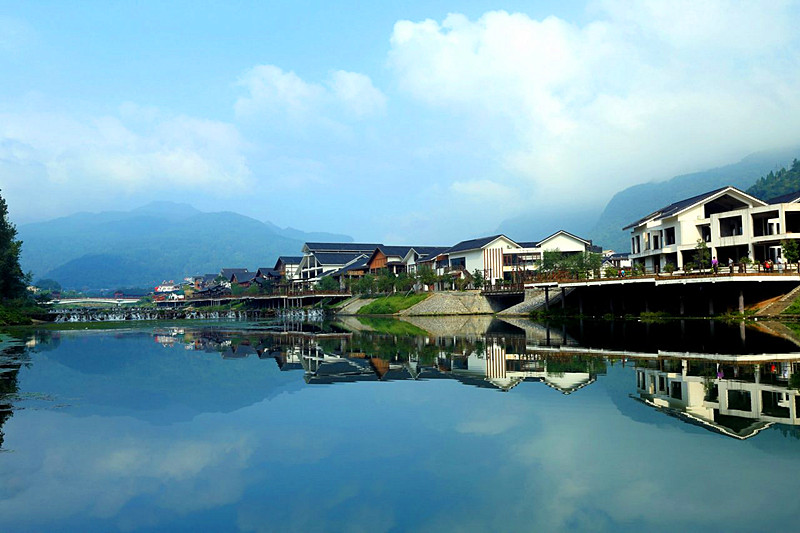 水岸人家