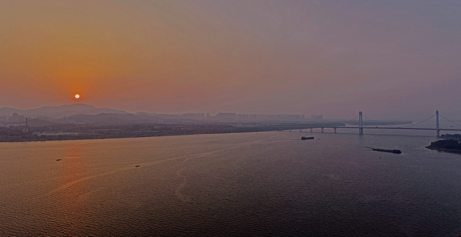 湘江夕照2