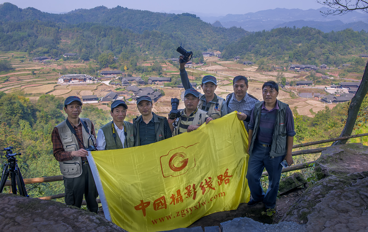 全景摄影大师张文欣在张家界采风