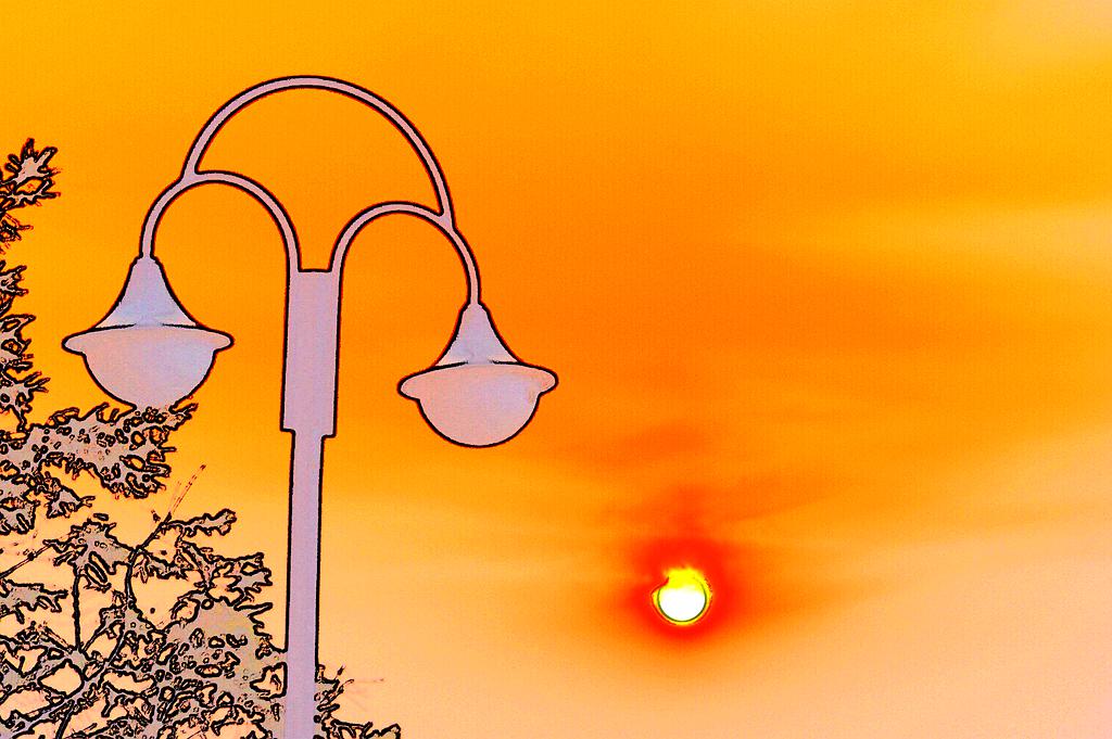 路灯与夕阳