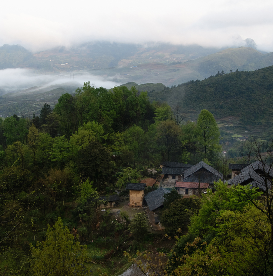雨后山村