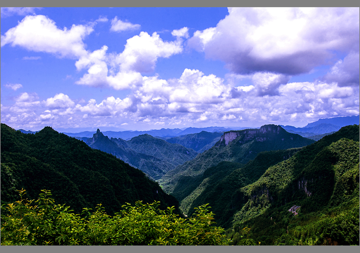 大山深处好风光