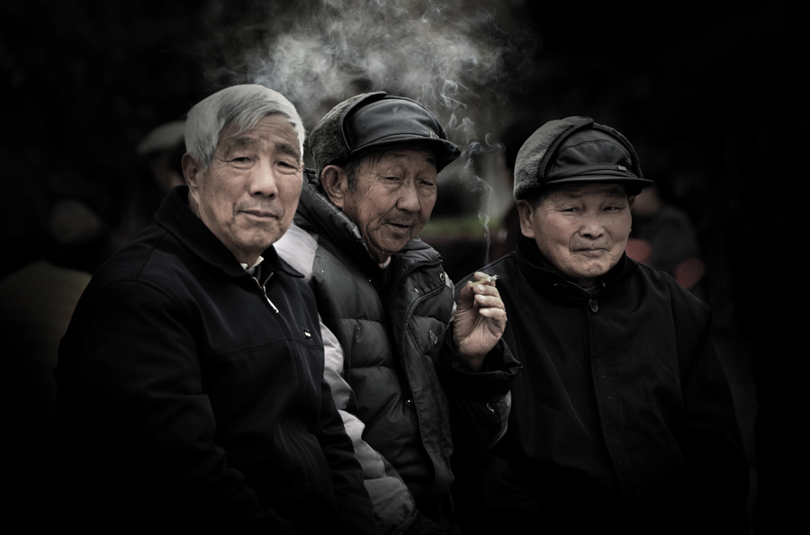 老哥三