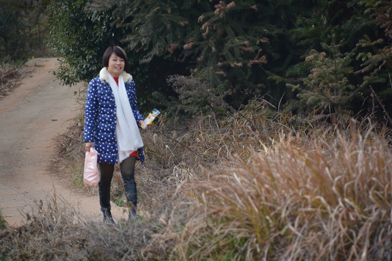 山乡女教师