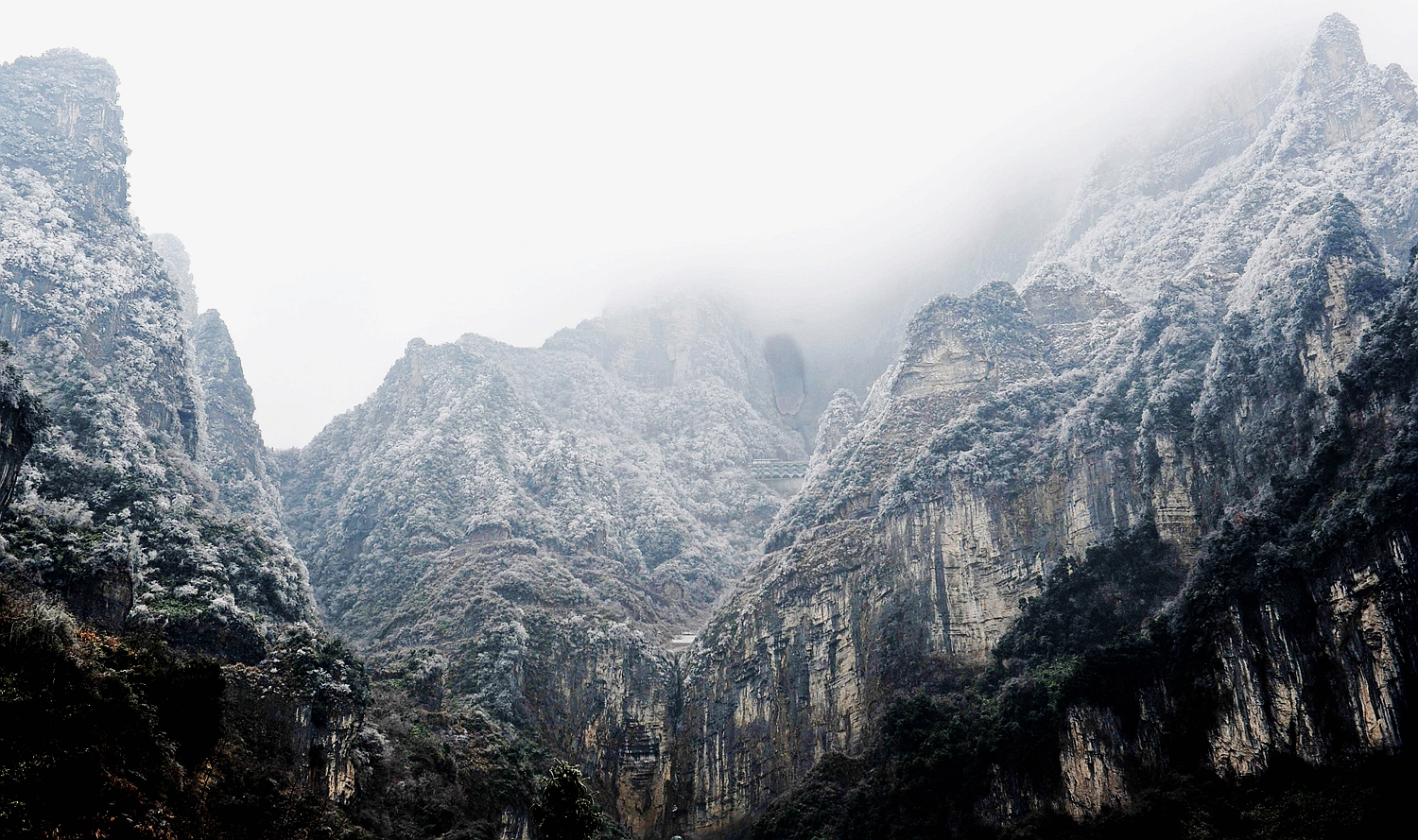 天门山·雪