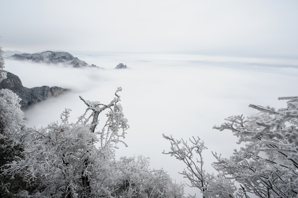 冬日天门山