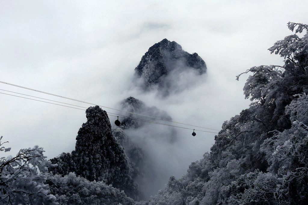 冰雪天门山