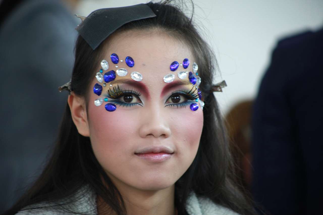 玲丽彩装2