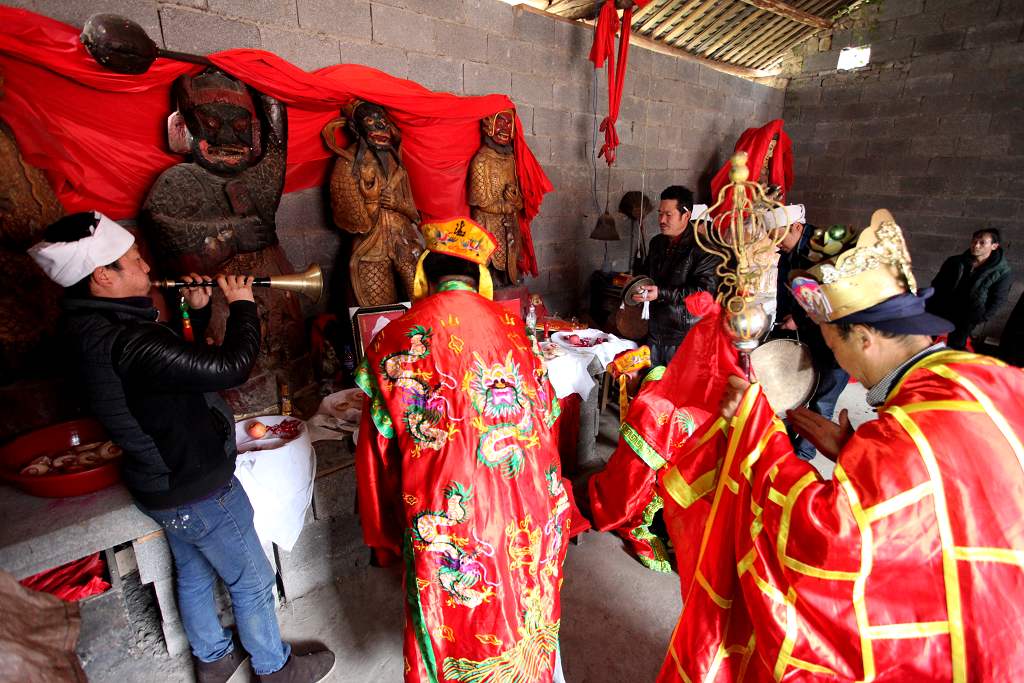 山神庙祭祀