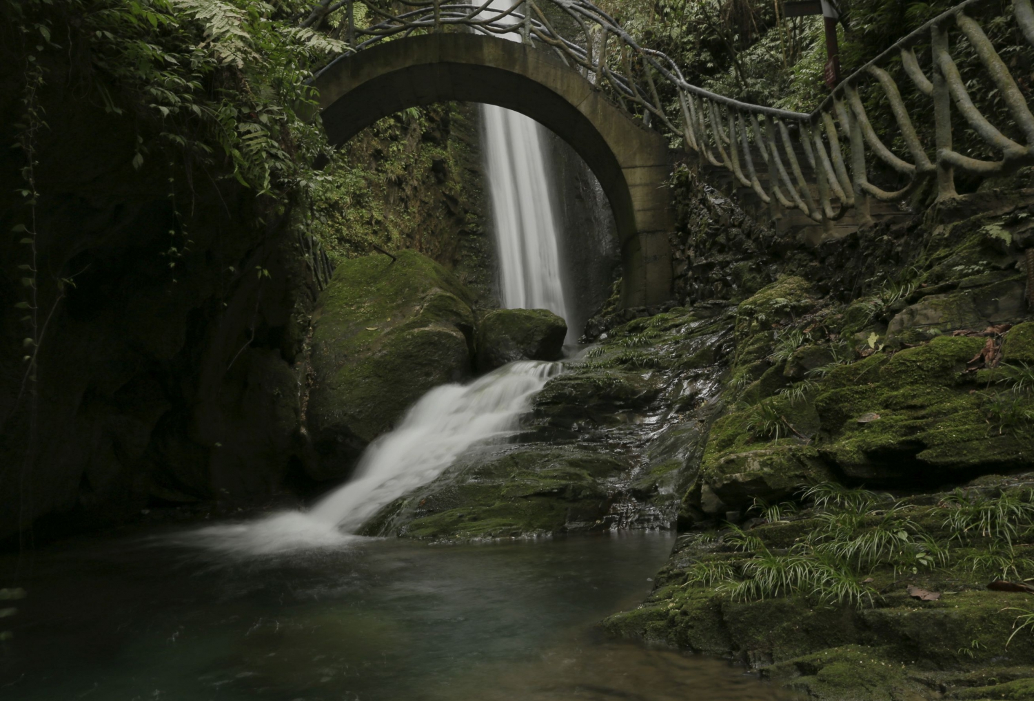 小桥流水
