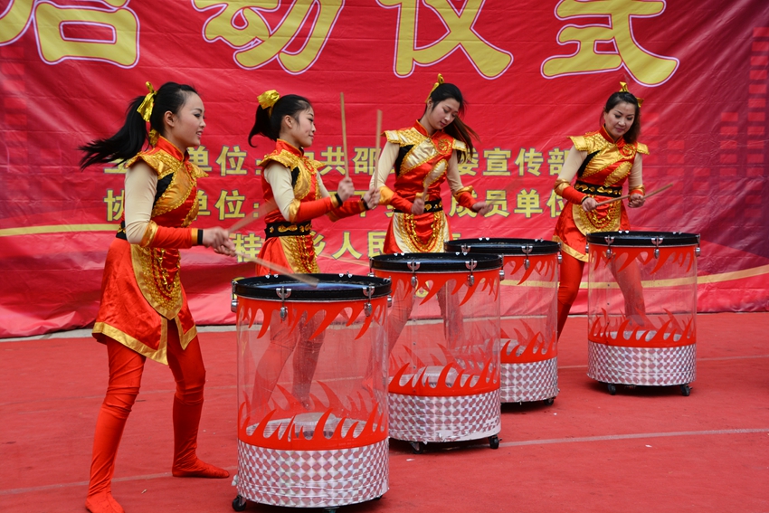 打水鼓庆元宵