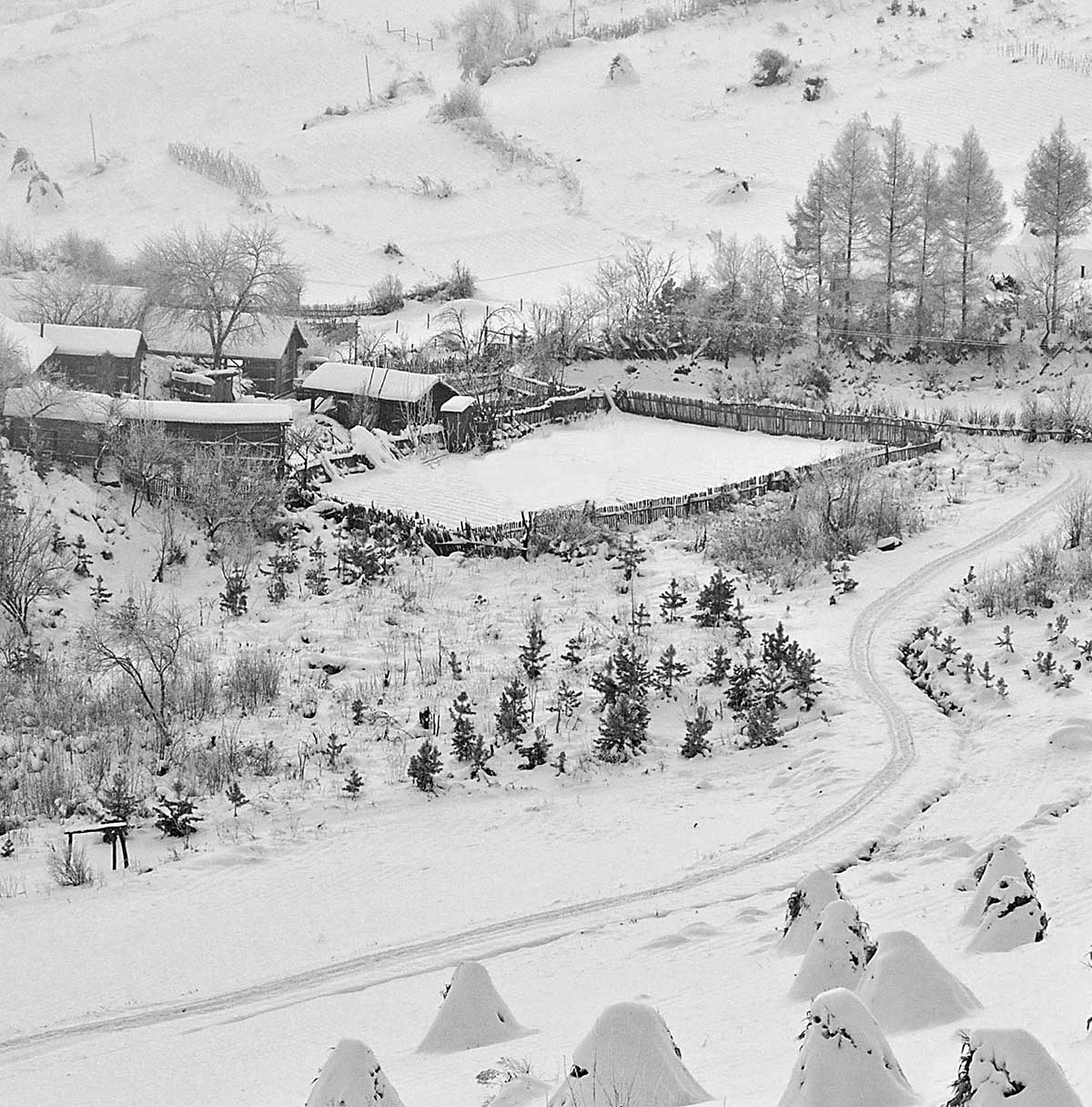 关东雪村---魅力松岭