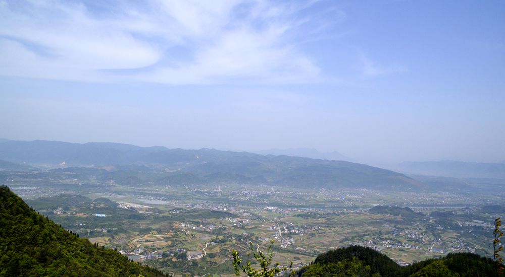 崇山风光四