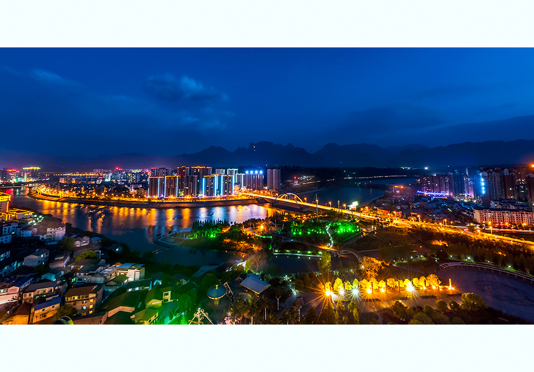 小城夜色