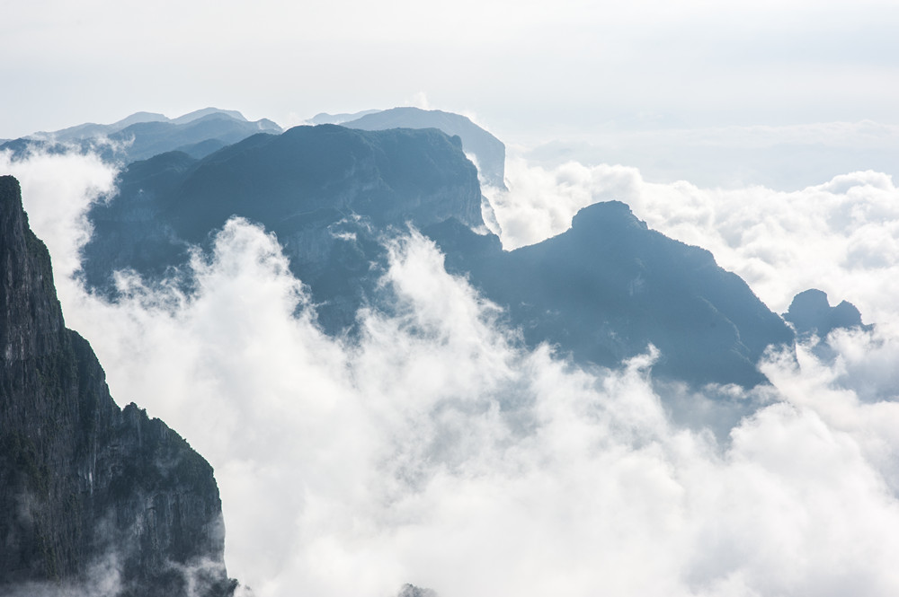 遥望天门山