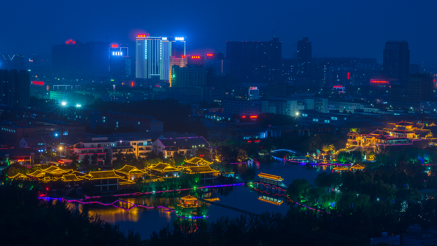 德州董子苑夜景