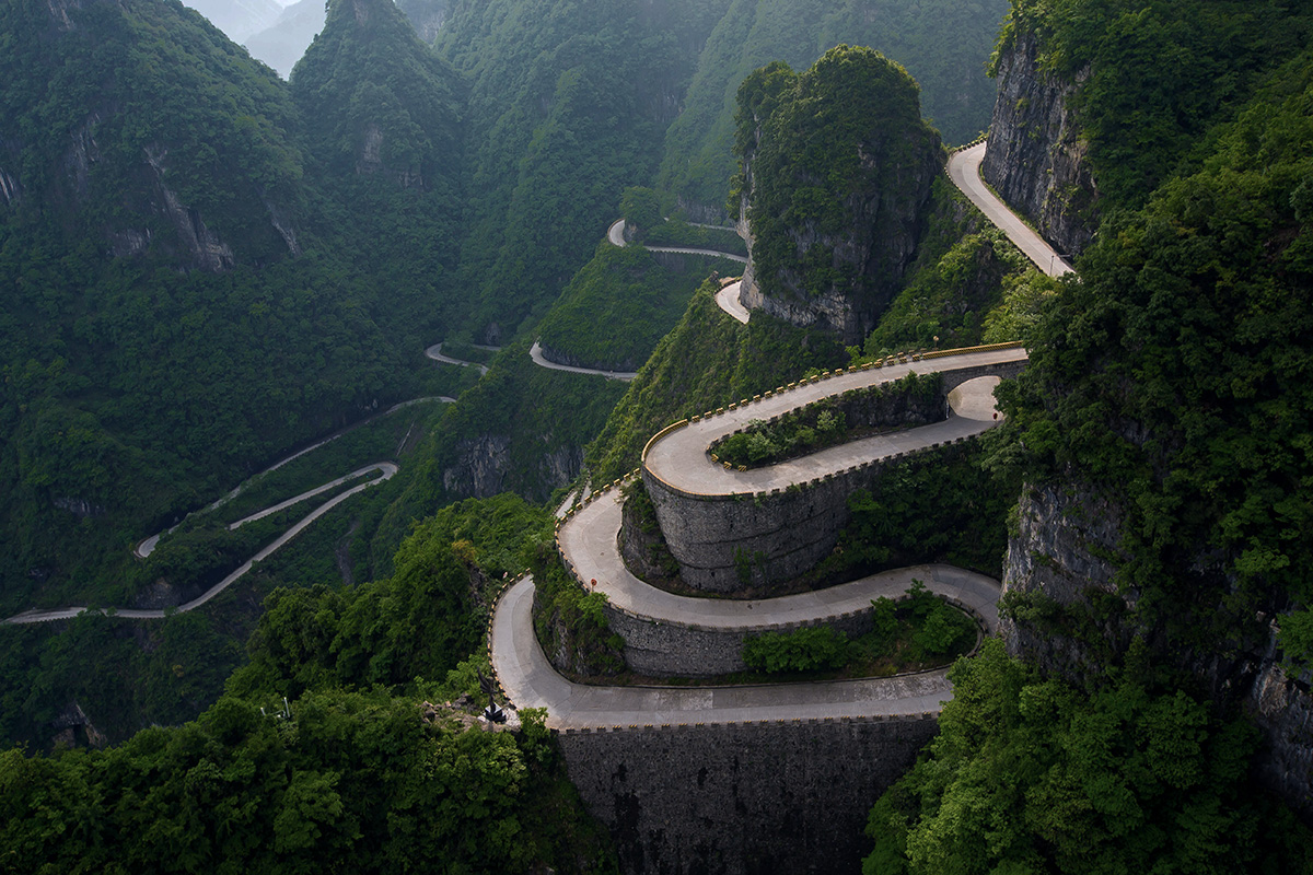 山路弯弯