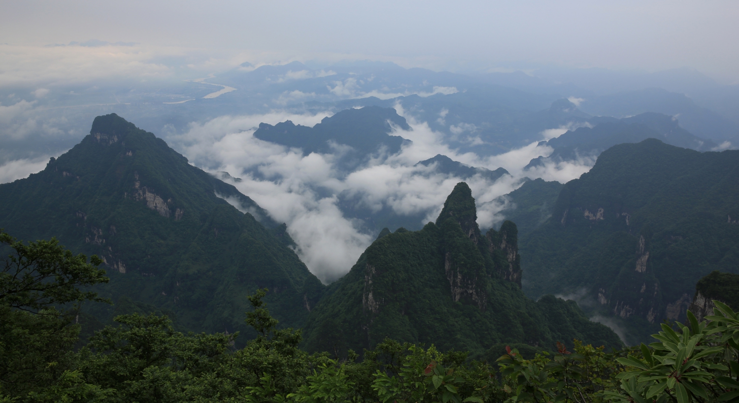 天门山云海