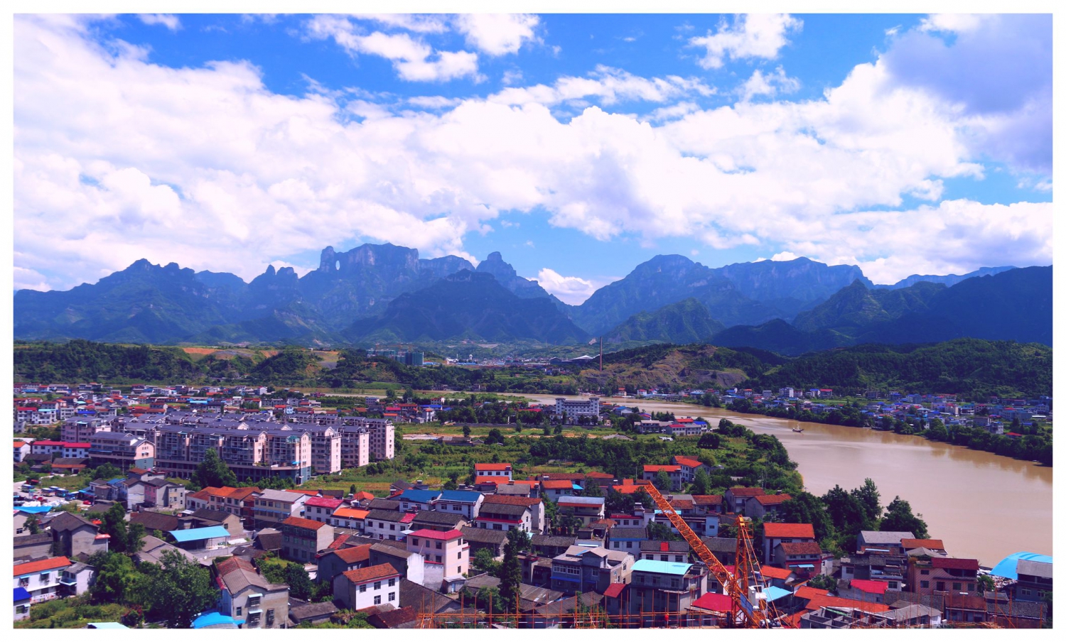 天门山风光