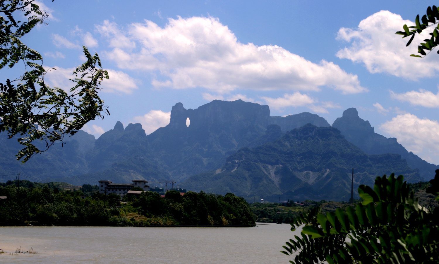 天门山风光