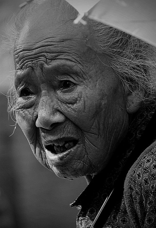 奶奶