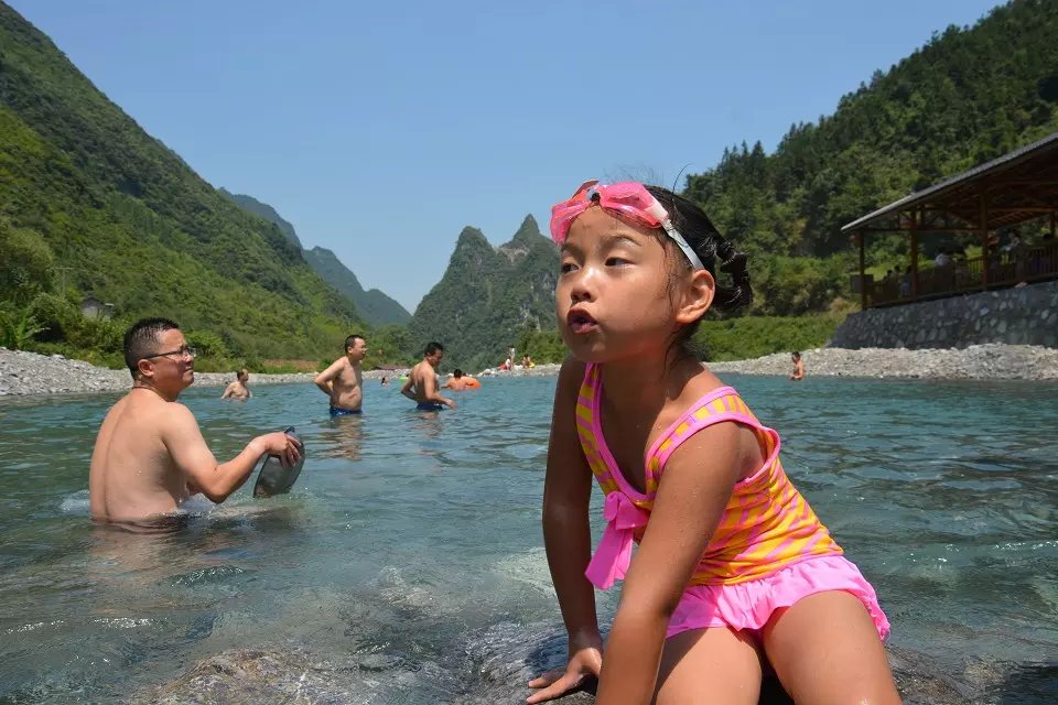 仙人溪 夏泳传奇