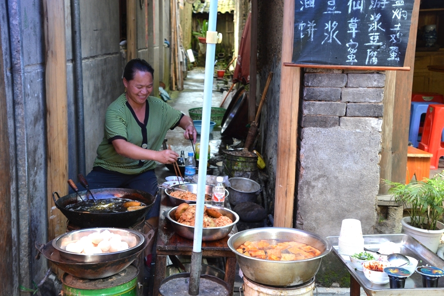 和平古镇小吃