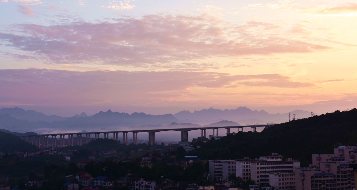 热水坑的早晨
