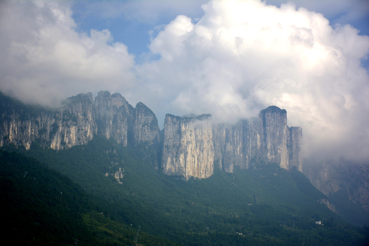 恩施大峡谷前山