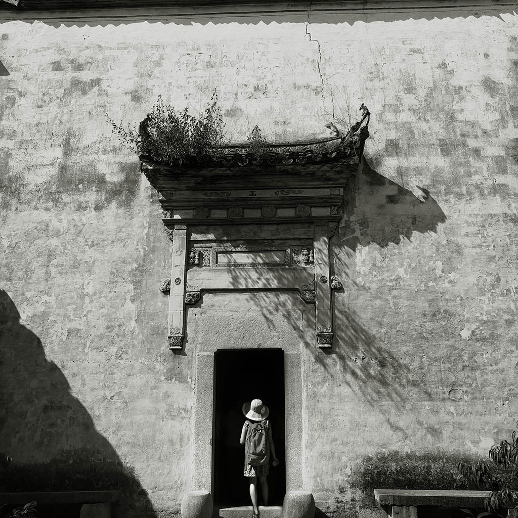 古屋丽影
