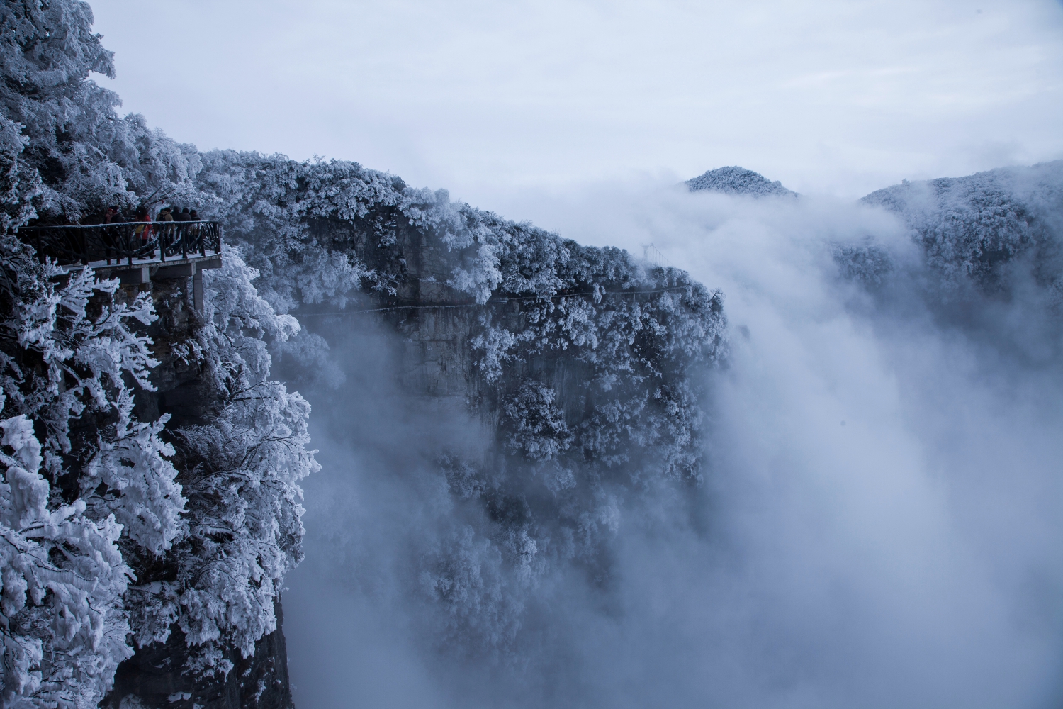《天门山冬韵》