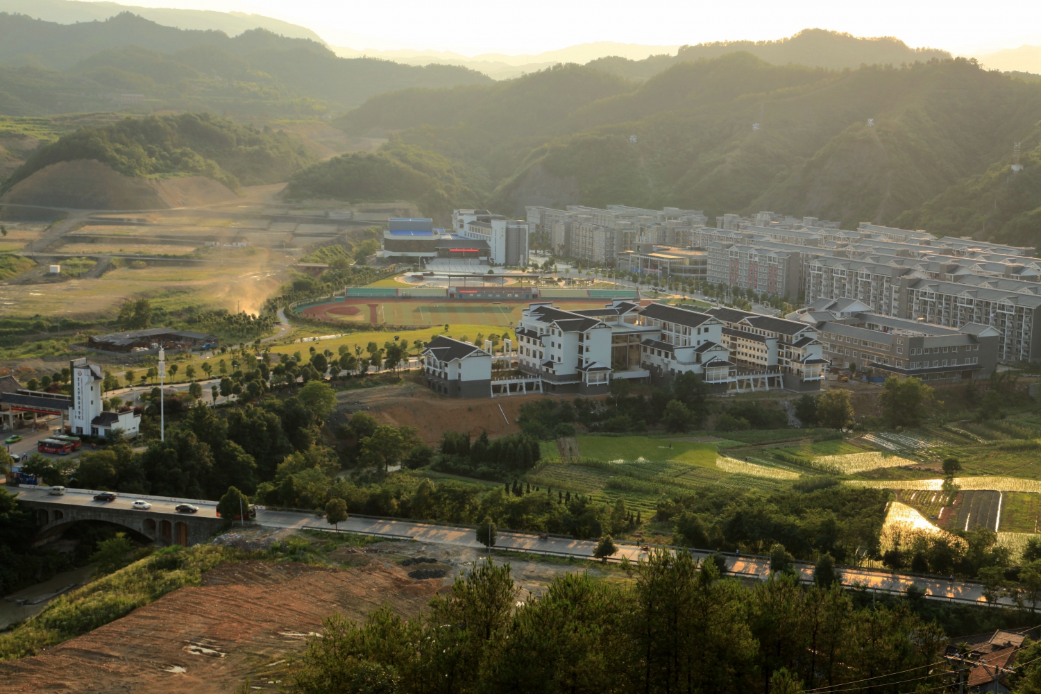 宁静的校园