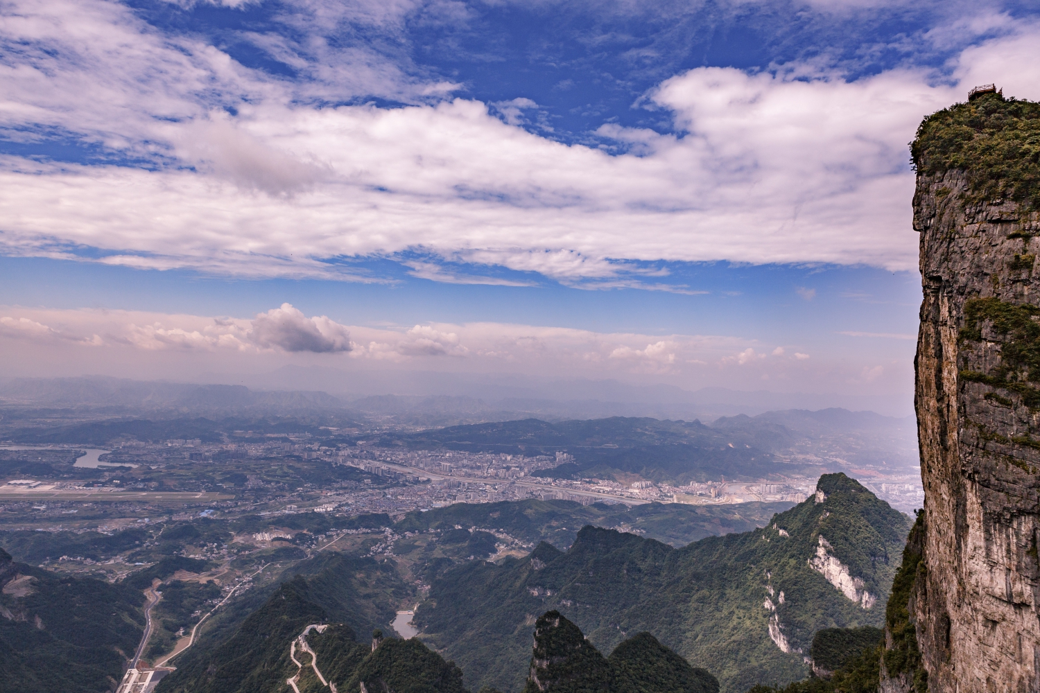 无限风光在险峰
