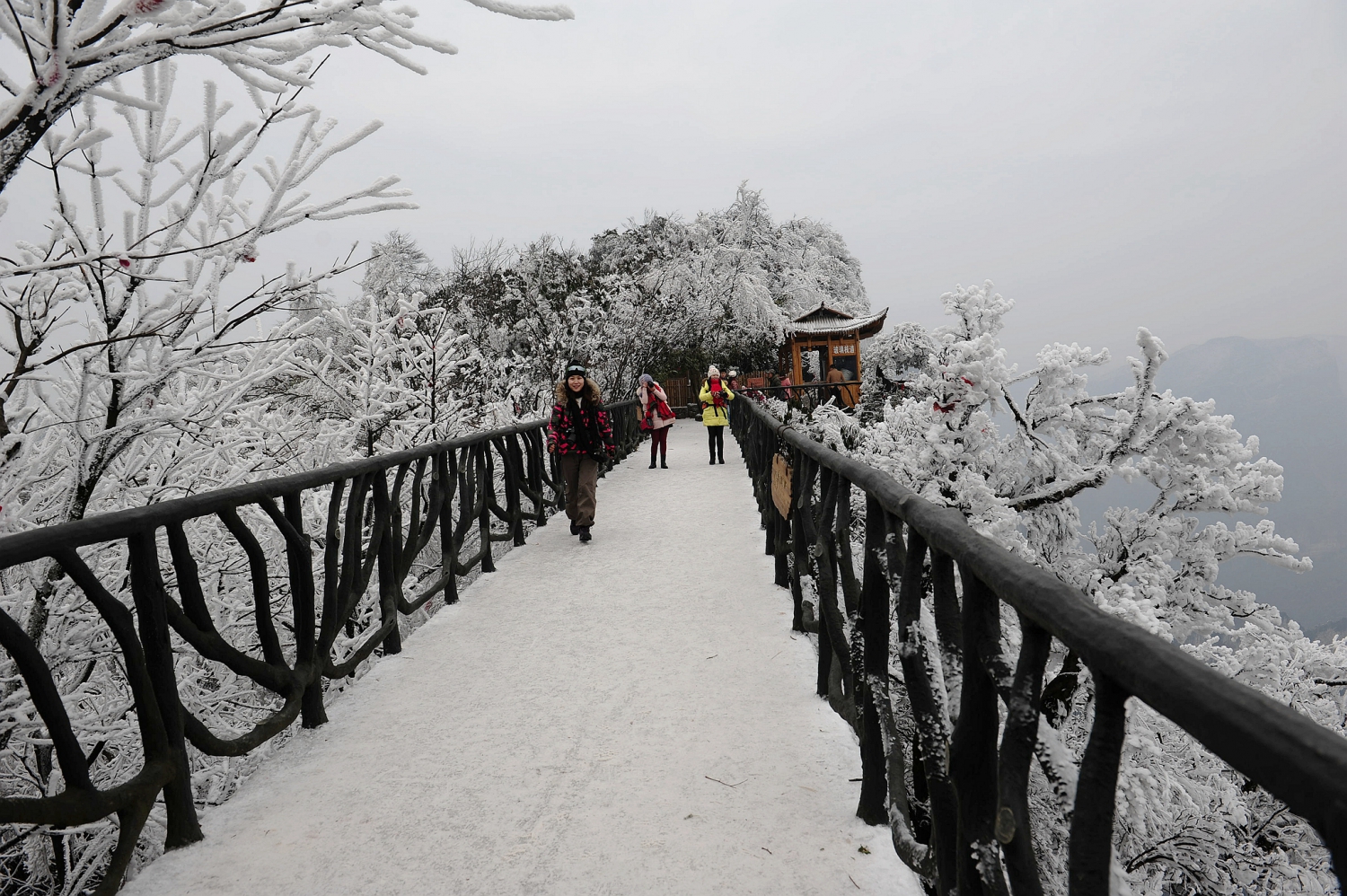 天门赏雪