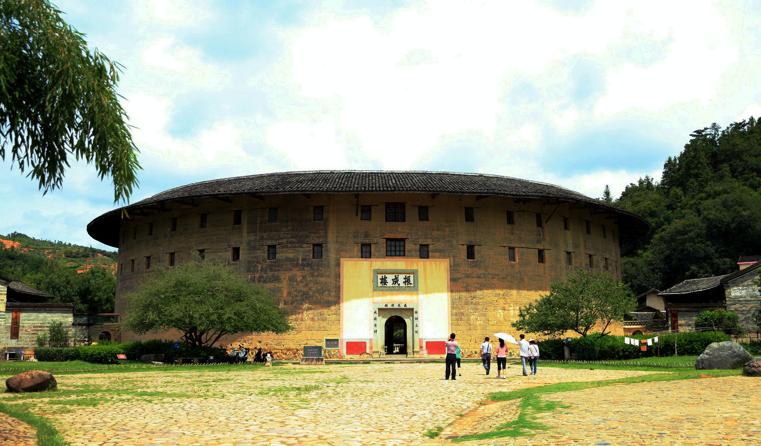 福建永定客家土楼：振成楼