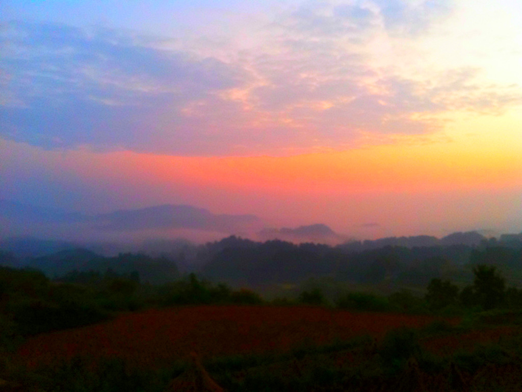 苗岭的早晨