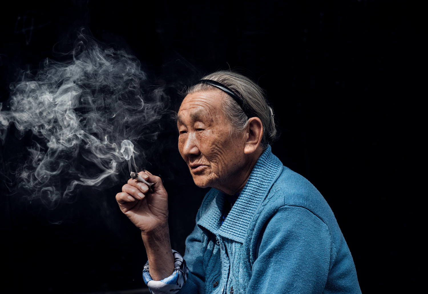 土家老人