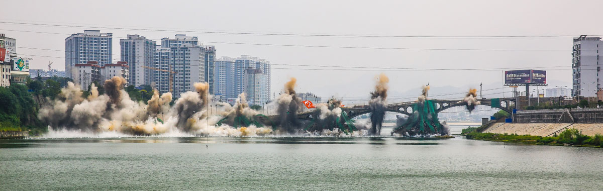 澧水大桥爆破拆除8(组图)