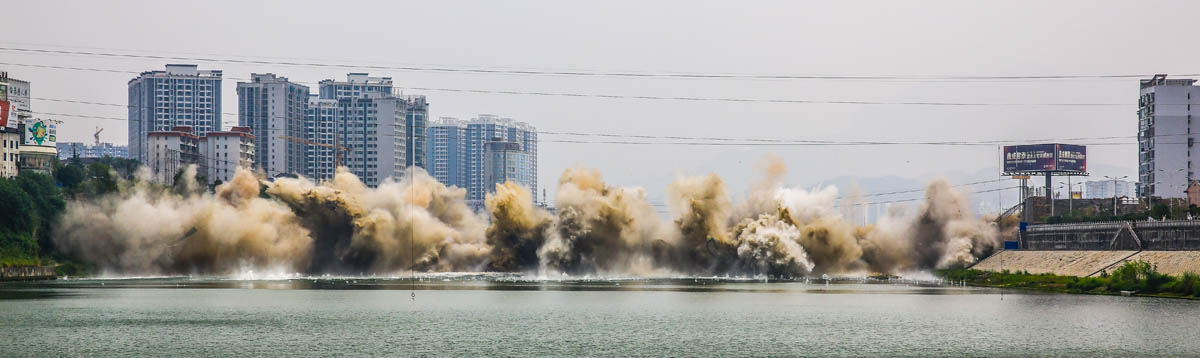 澧水大桥爆破拆除9(组图)